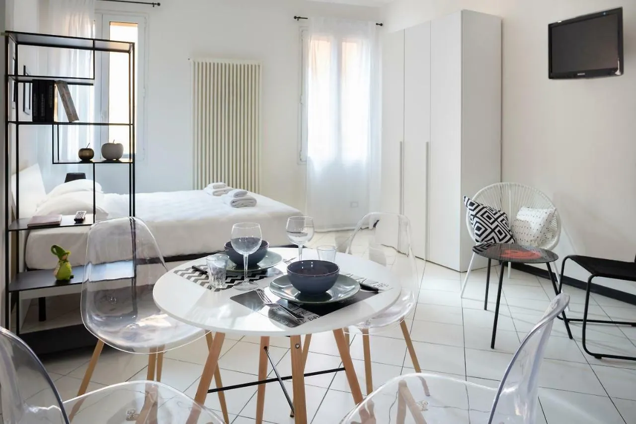 Studioflat University, In Centro A Bologna Apartment