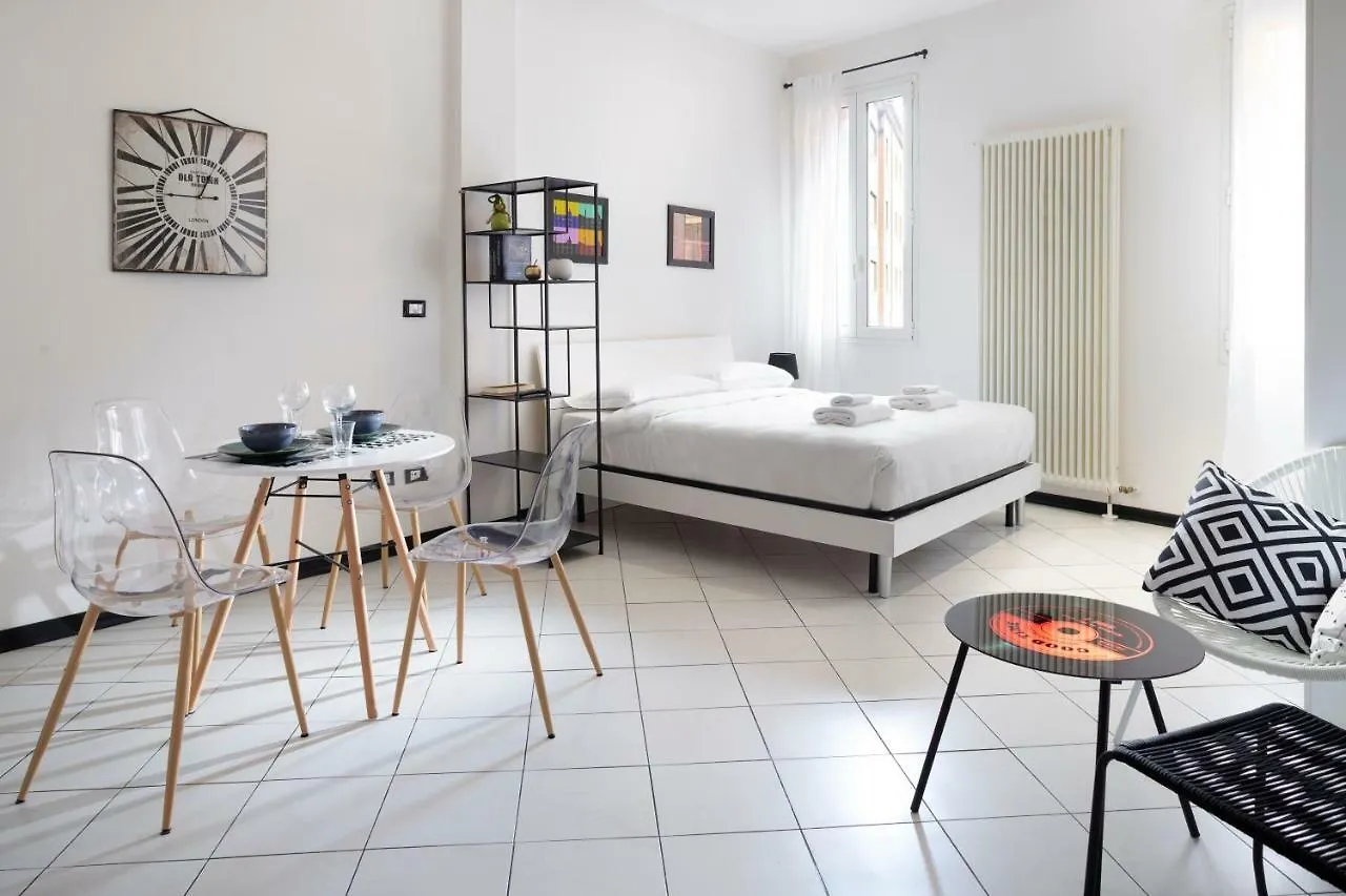 Studioflat University, In Centro A Bologna Apartment