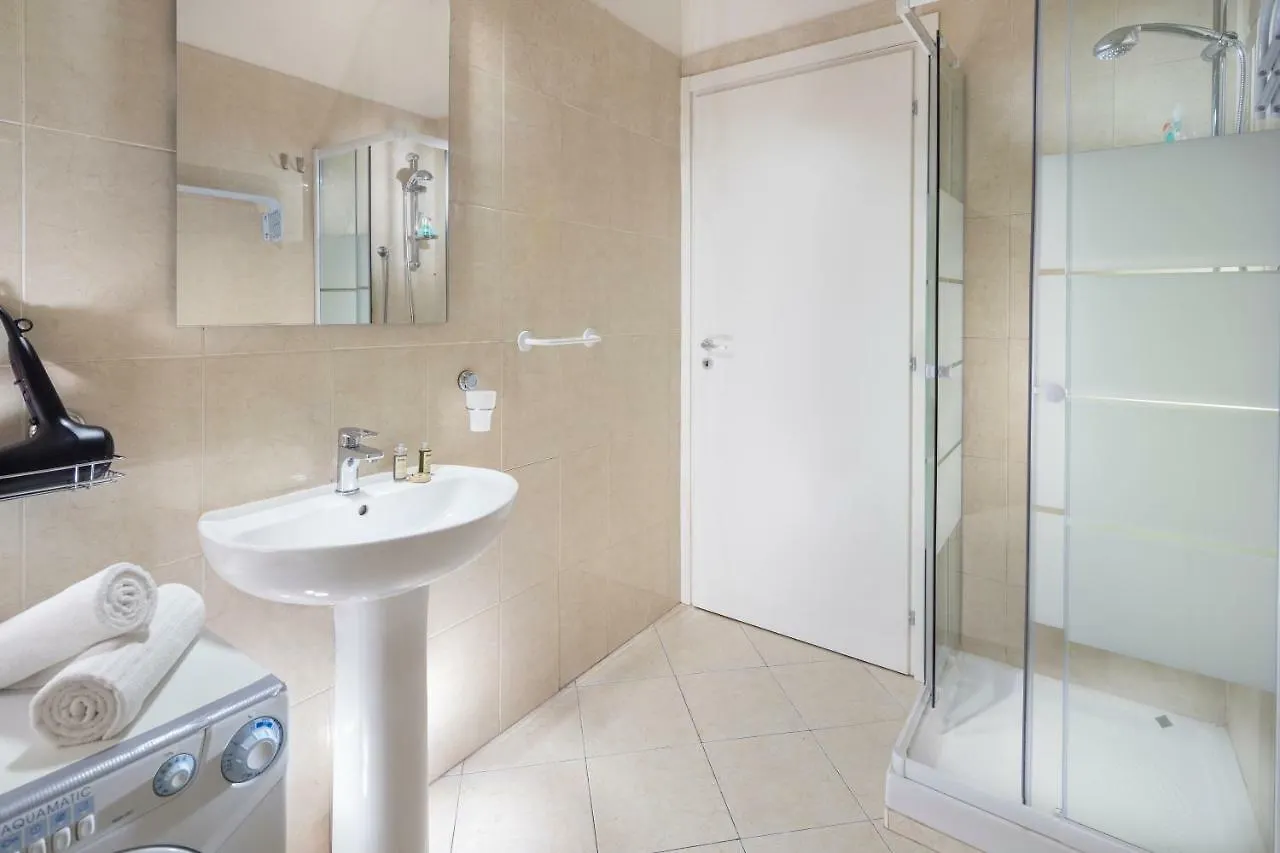 Studioflat University, In Centro A Bologna Apartment 0*,  Italy